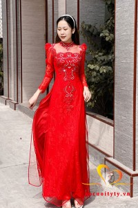 Áo dài cưới màu đỏ nhẹ nhàng