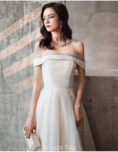 Váy cưới, dạ hội màu trắng ánh kim nhẹ nhàng, đơn giản